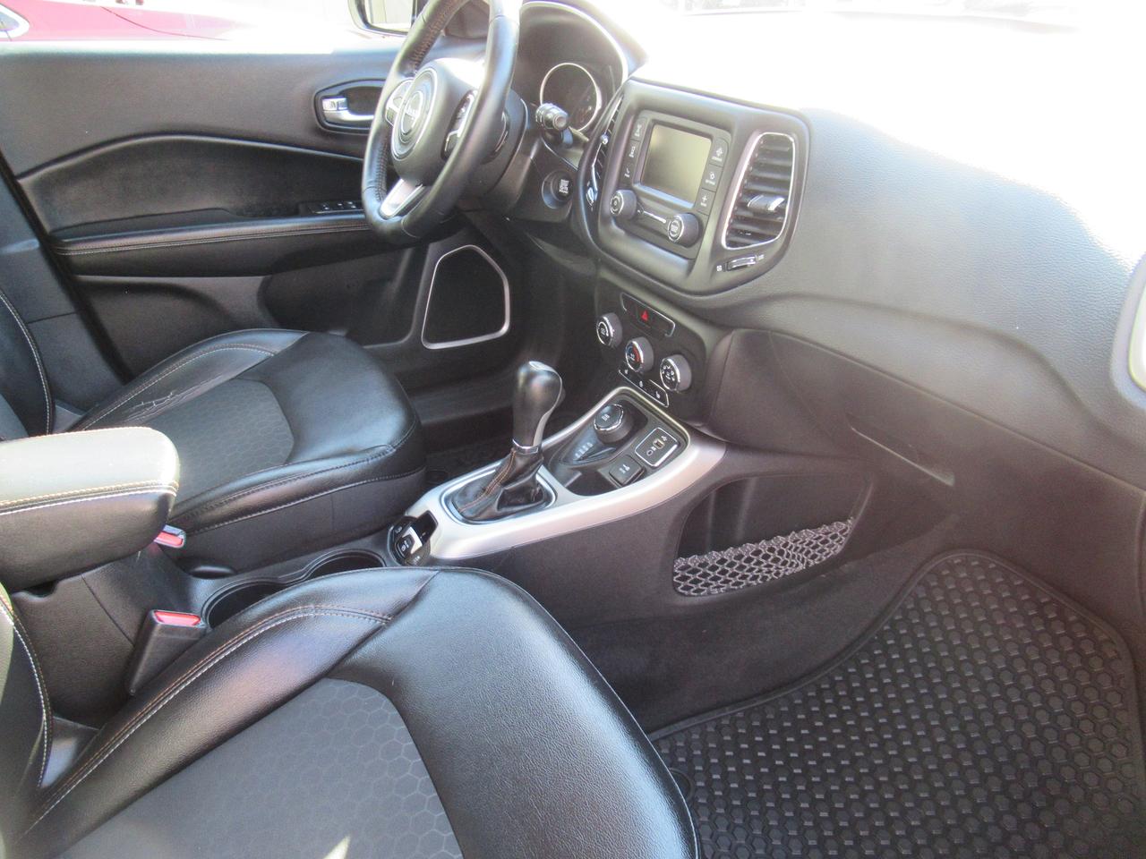 2018 Jeep Compass NORTH Photo