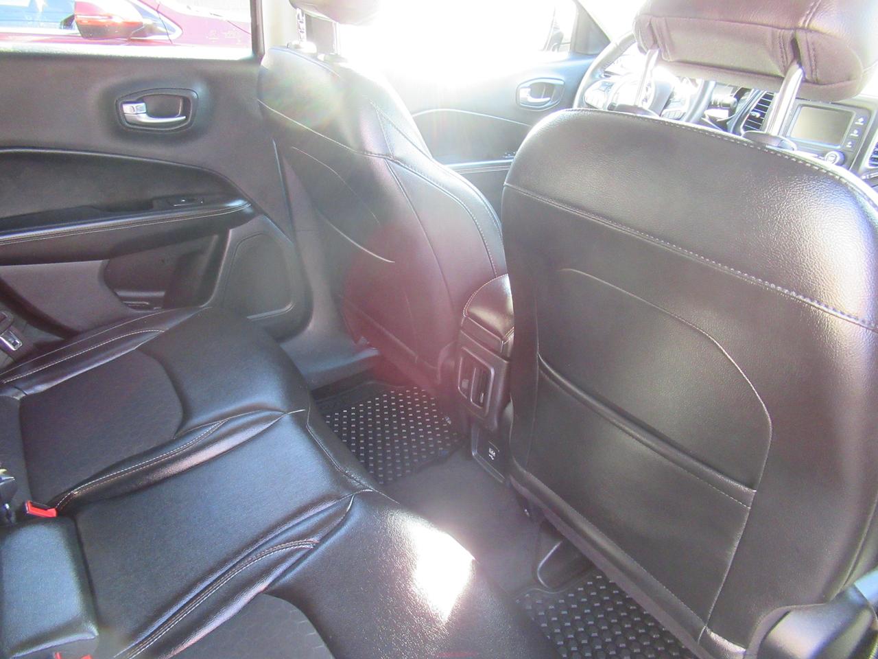 2018 Jeep Compass NORTH Photo