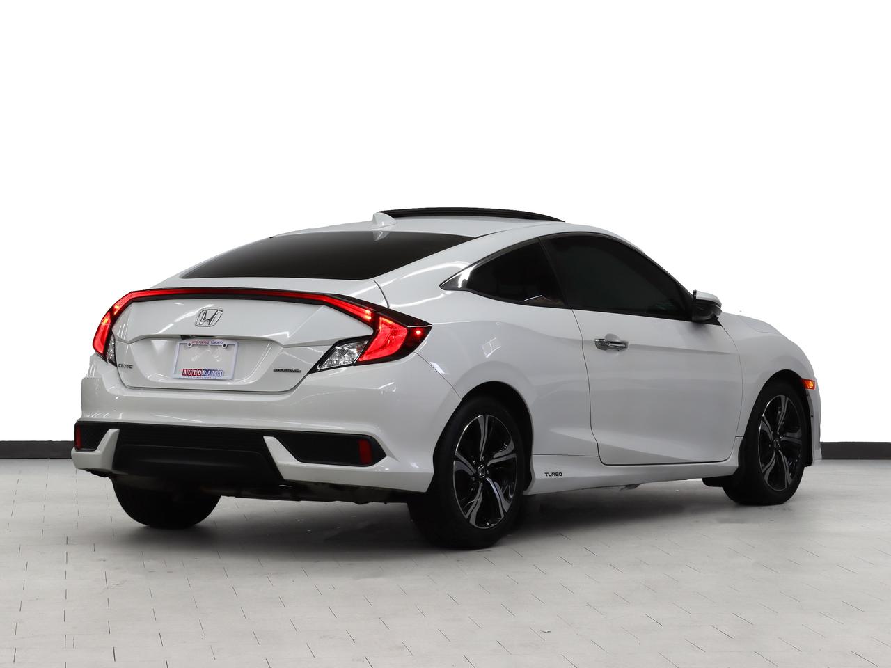 2017 Honda Civic TOURING COUPE | Nav | Leather | Sunroof | CarPlay