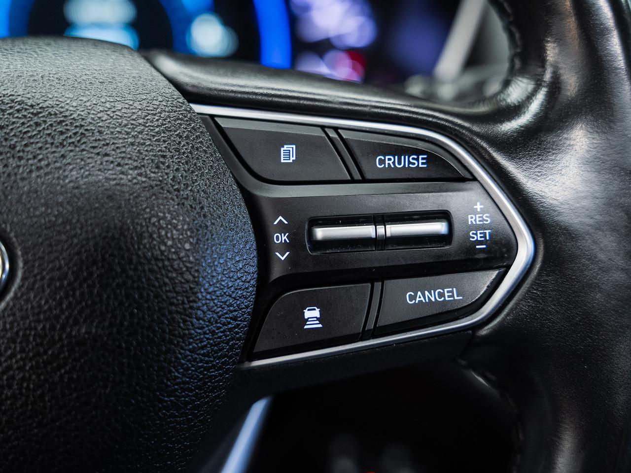 2019 Hyundai Santa Fe LUXURY AWD | Pano roof | Leather | BSM | CarPlay Photo