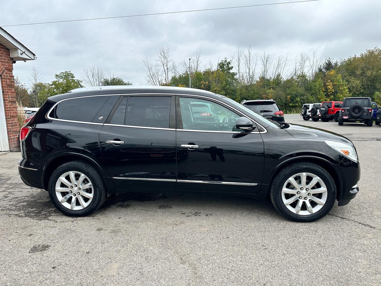 2016 Buick Enclave PremiumAWD HTD-Leather Sunroof NAV Bluetooth DVD Photo4