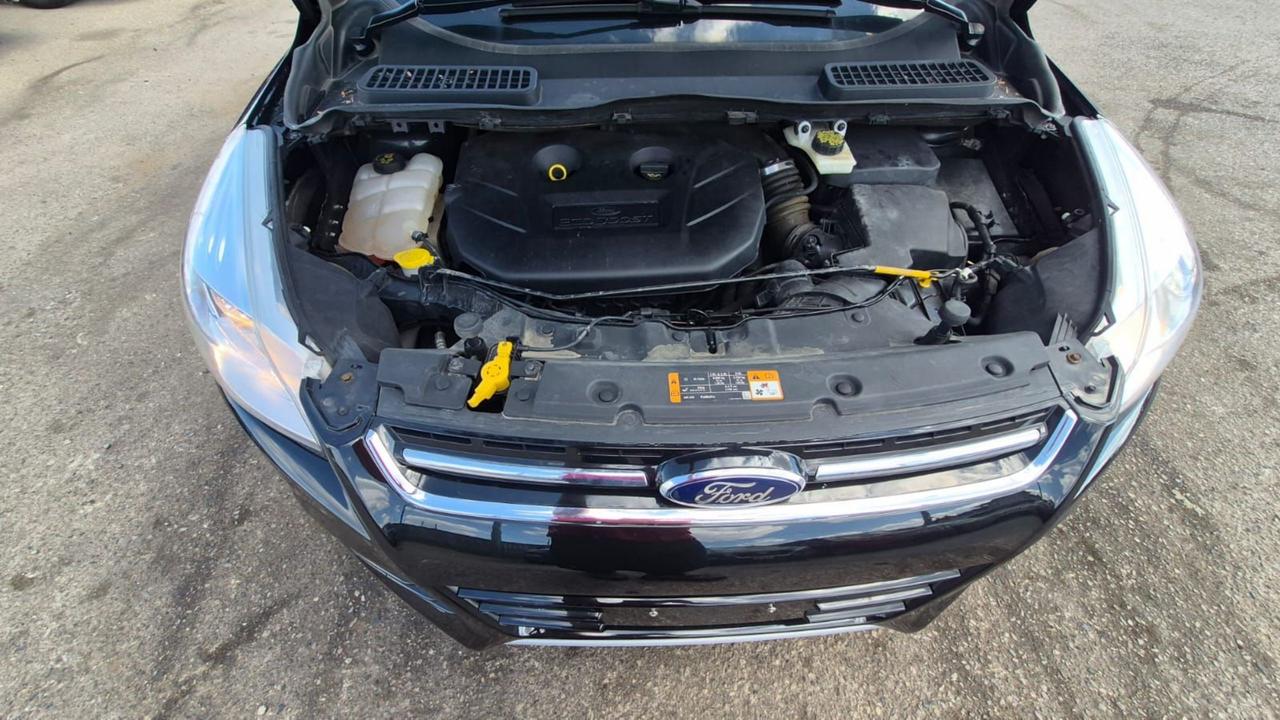 2014 Ford Escape TITANIUM, LEATHER, PANO ROOF, ONLY 130KMS, CERT Photo