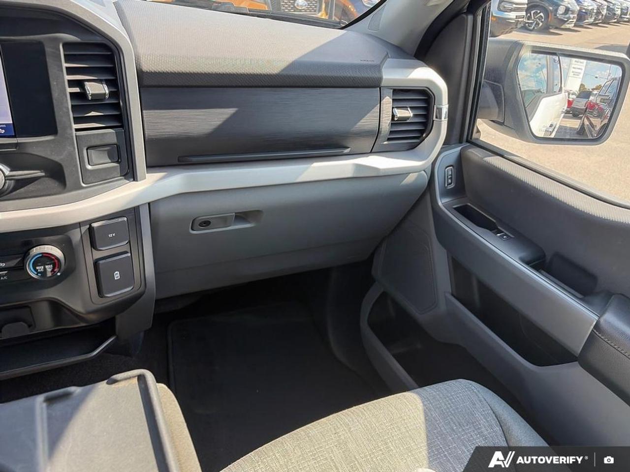 2022 Ford F-150 XLT 300A|TOW PK|XTR PK|5.0 V8|CERTIFIED|NO ACCIDENTS Photo