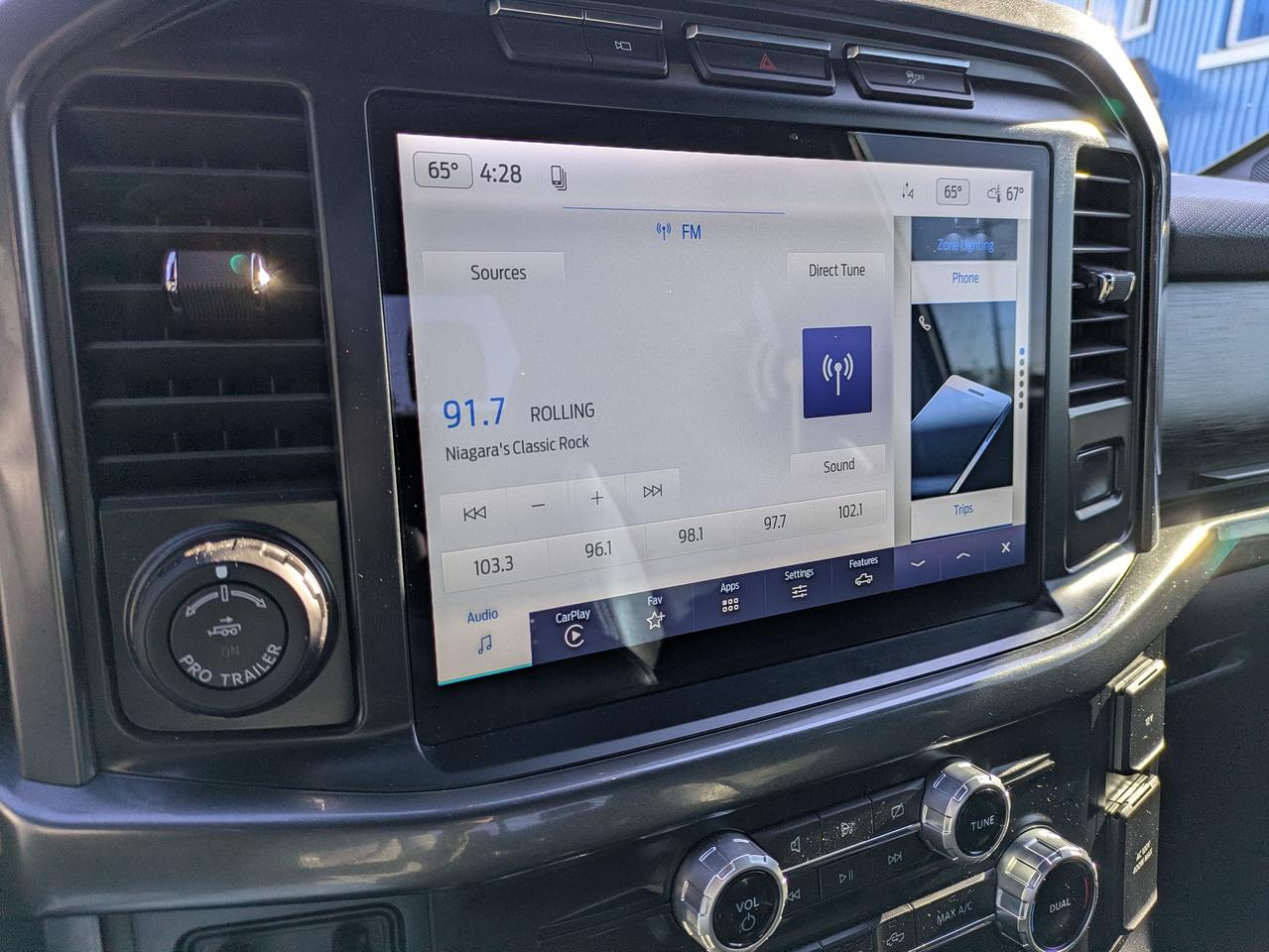 2022 Ford F-150 XLT 4WD SuperCrew 5.5' Box Photo