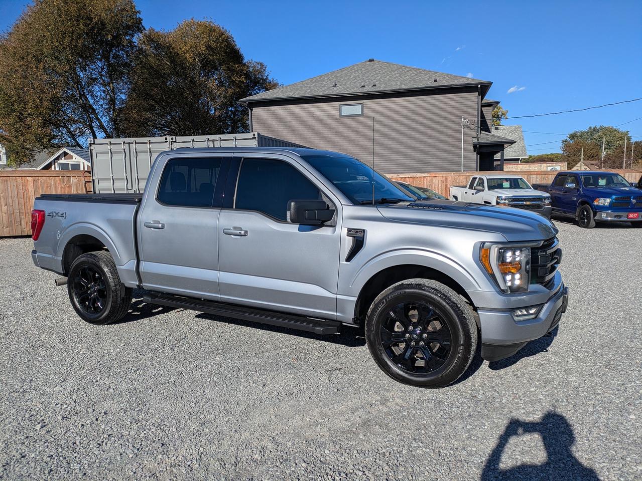 2022 Ford F-150 XLT 4WD SuperCrew 5.5' Box Photo
