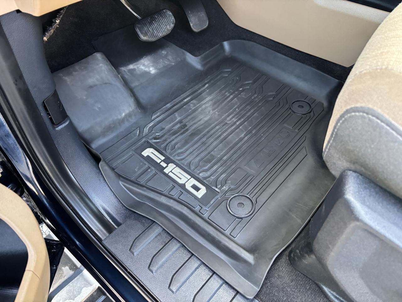 2022 Ford F-150 XLT Photo