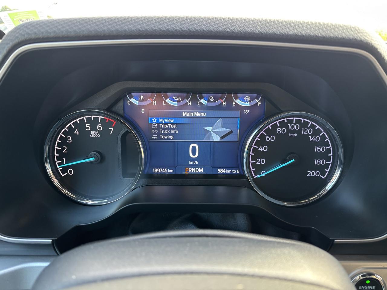 2022 Ford F-150 XLT Photo