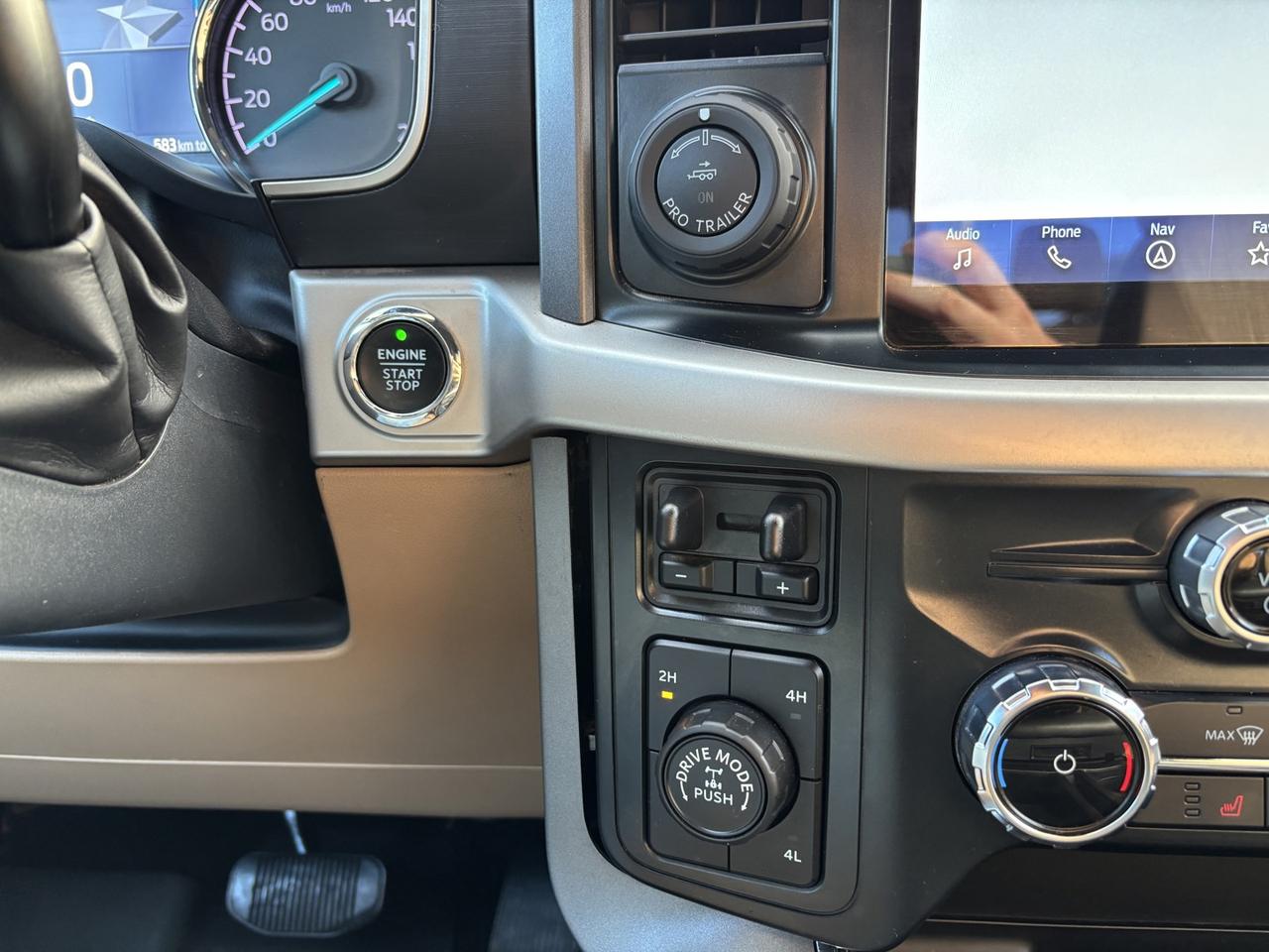 2022 Ford F-150 XLT Photo