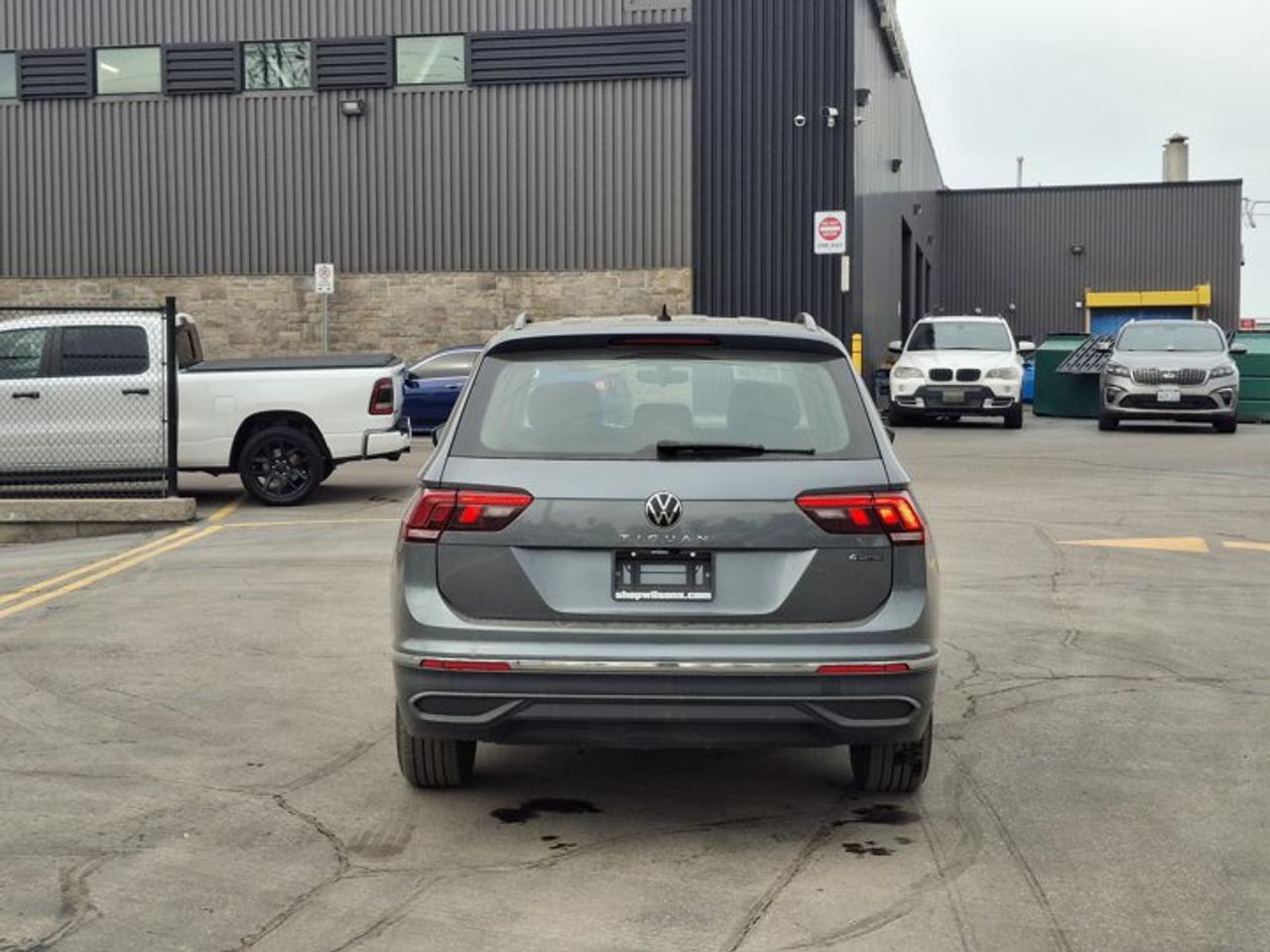2024 Volkswagen Tiguan Trendline AWD | Heated Seats | Cruise Control | Apple Carplay + Android Auto | Reverse Cam & More ! Photo