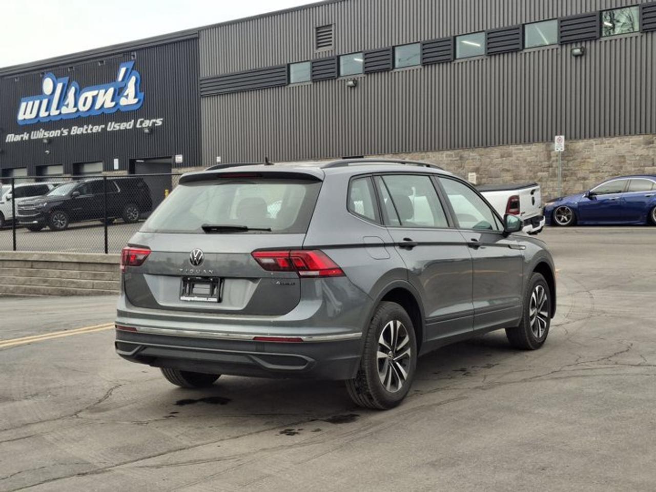 2024 Volkswagen Tiguan Trendline AWD | Heated Seats | Cruise Control | Apple Carplay + Android Auto | Reverse Cam & More ! Photo4