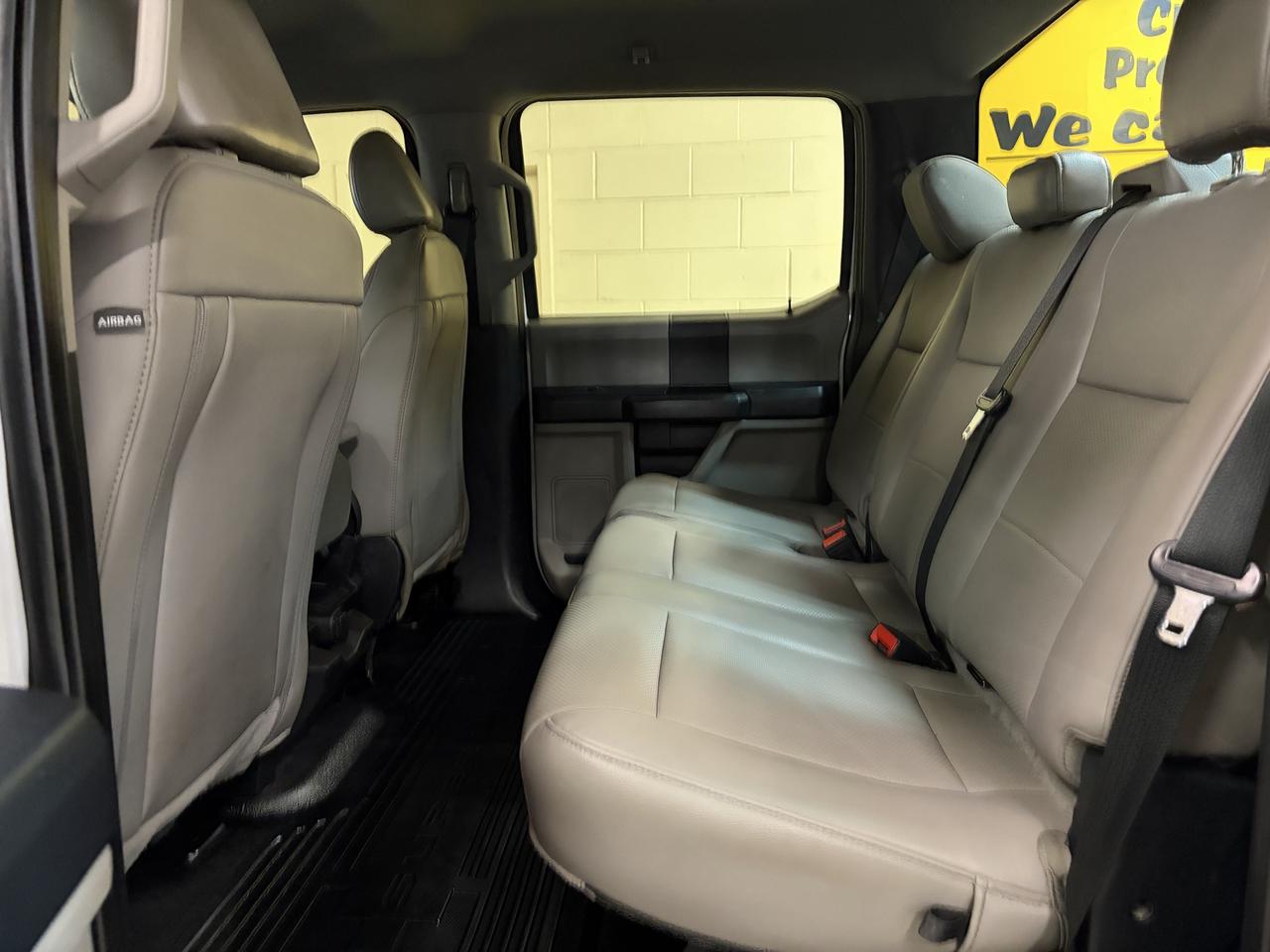 2020 Ford SUPER DUTY F-350 SRW XL Photo