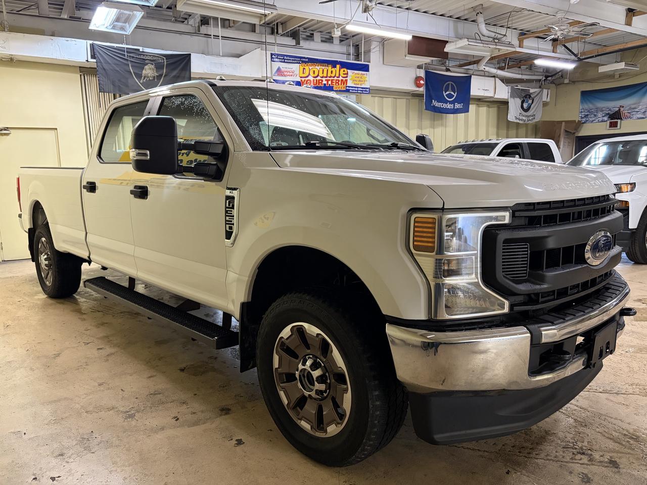 2020 Ford SUPER DUTY F-350 SRW XL Photo