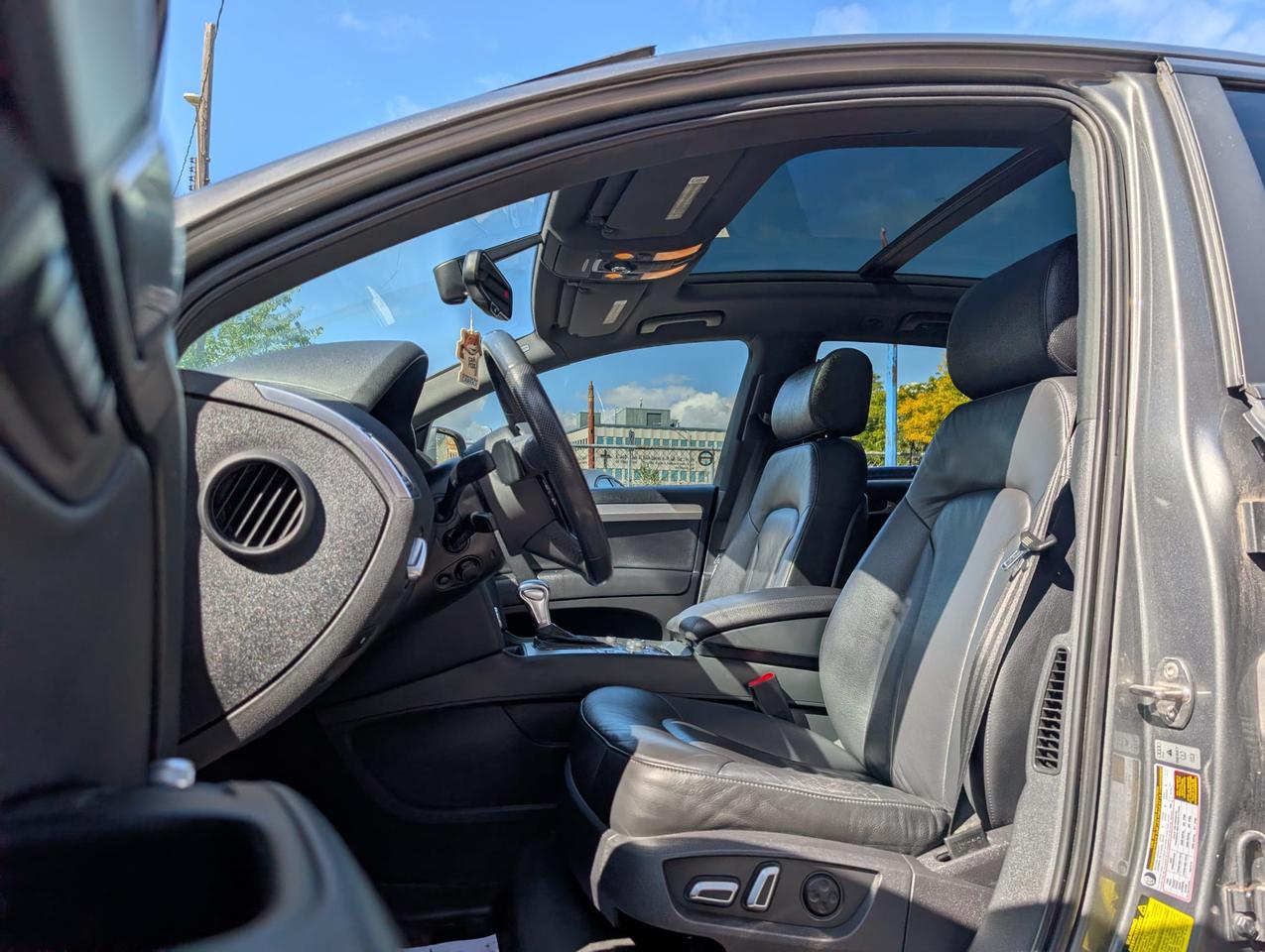 2014 Audi Q7 quattro 4dr 3.0T Sport Photo