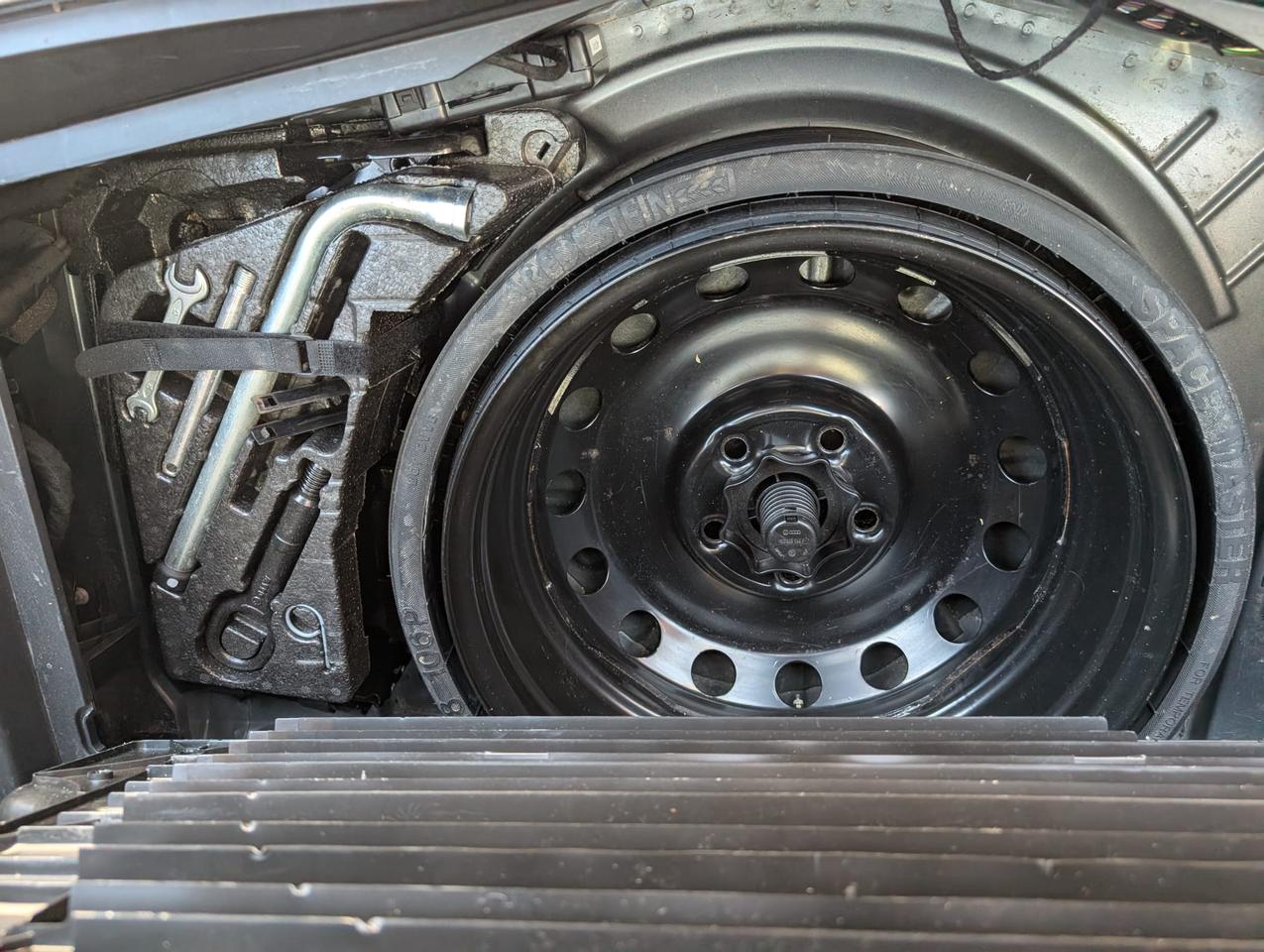 2014 Audi Q7 quattro 4dr 3.0T Sport Photo