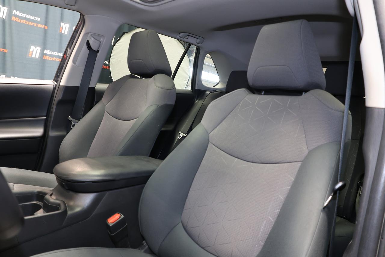 2019 Toyota RAV4 AWD XLE - SUNROOF|CAMERA|BLINDSPOT|LANEKEEP Photo