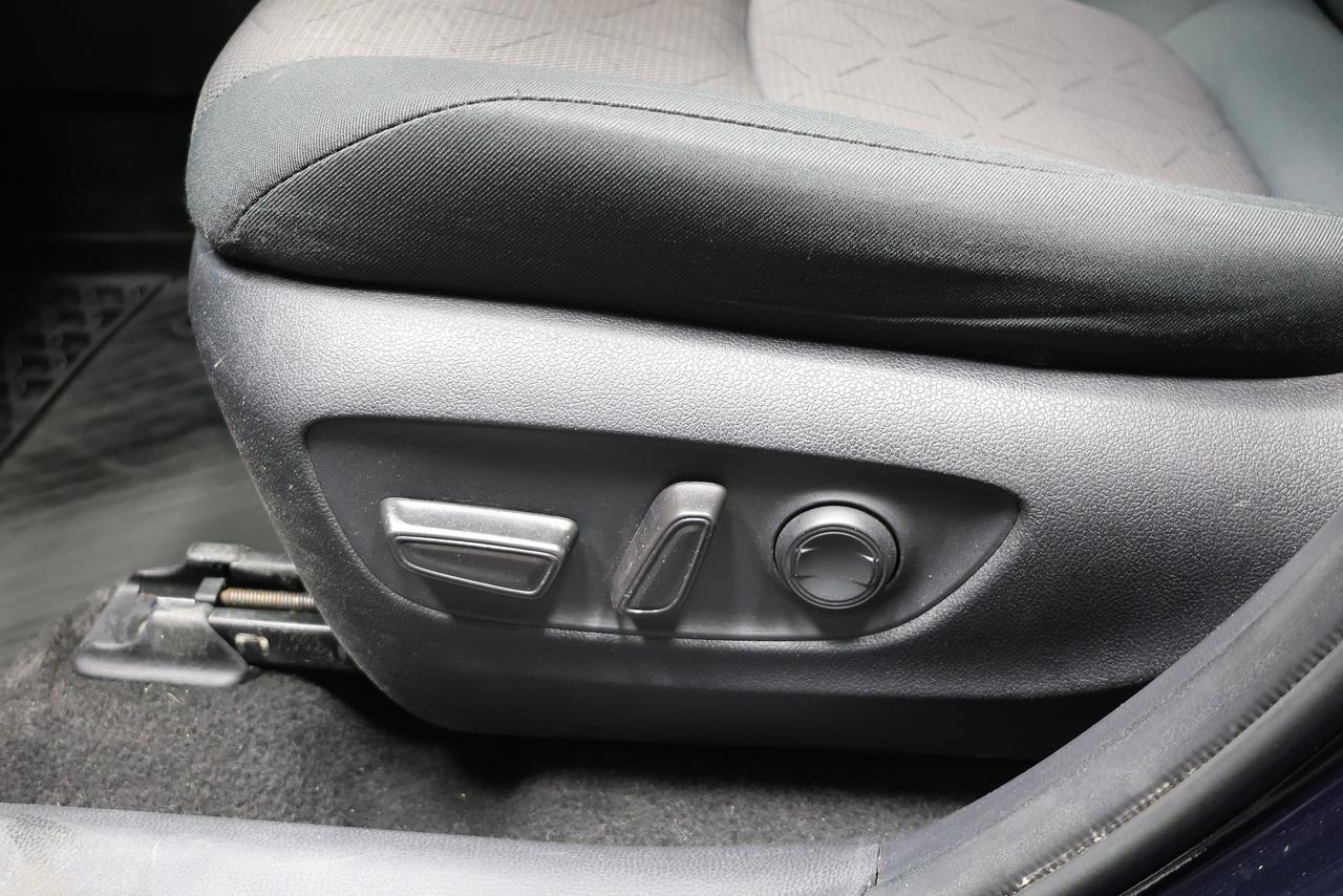 2019 Toyota RAV4 AWD XLE - SUNROOF|CAMERA|BLINDSPOT|LANEKEEP Photo