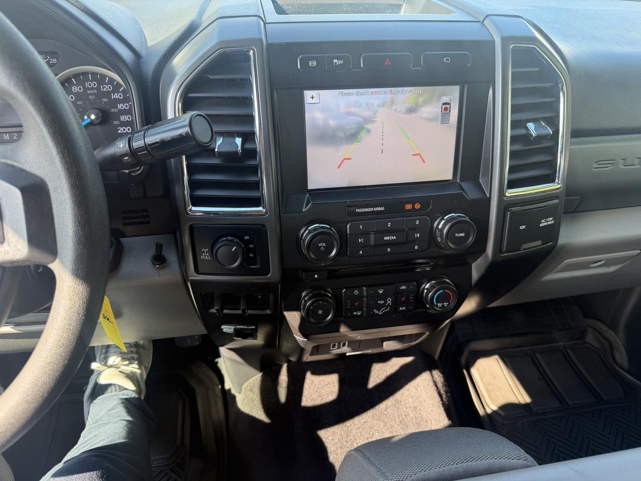 2017 Ford SUPER DUTY F-350 SRW XLT | Power Stroke Diesel Photo