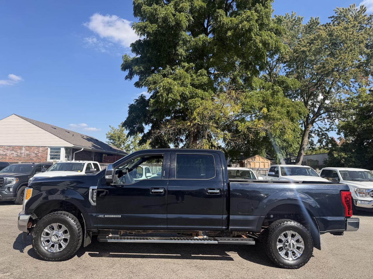2017 Ford SUPER DUTY F-350 SRW XLT | Power Stroke Diesel Photo