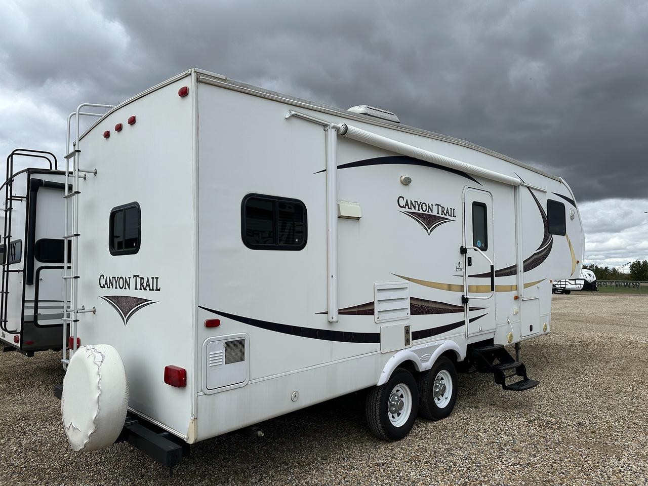 2012 Gulf Stream Canyon Trail 26FRKW 