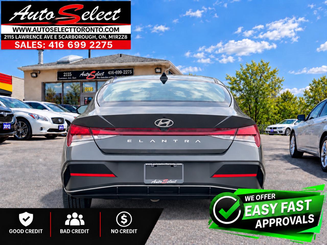2024 Hyundai Elantra Preferred w/Tech Package Sunroof - Apple Carplay - Clean Carfax Photo4