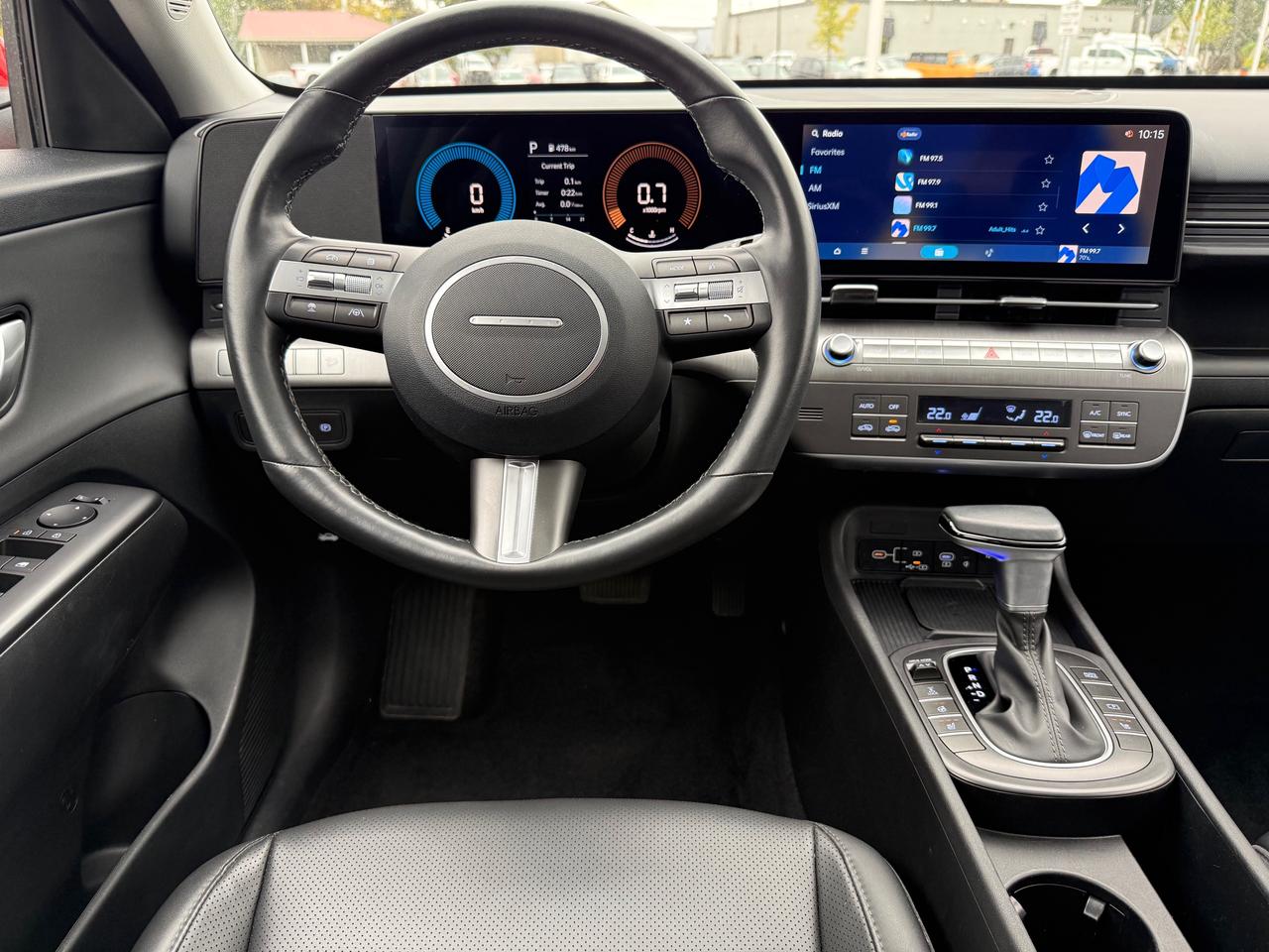 2025 Hyundai KONA 2.0L Preferred w/Trend Package Sunroof! Leather! AutoStart! Photo