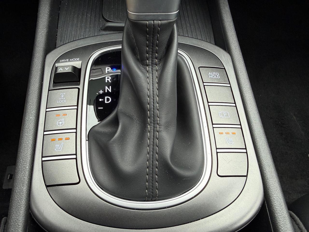 2025 Hyundai KONA 2.0L Preferred w/Trend Package Sunroof! Leather! AutoStart! Photo