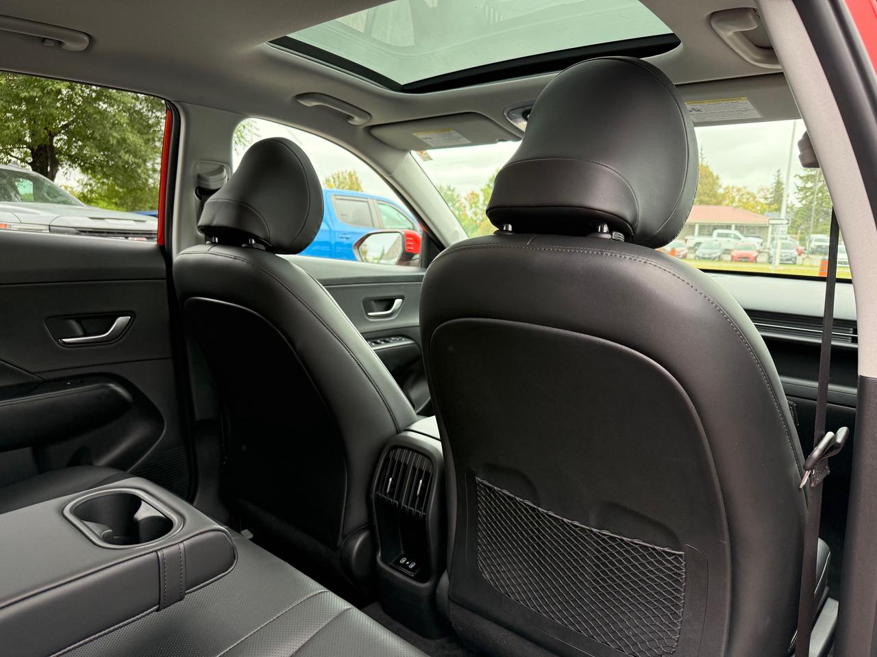 2025 Hyundai KONA 2.0L Preferred w/Trend Package Sunroof! Leather! AutoStart! Photo