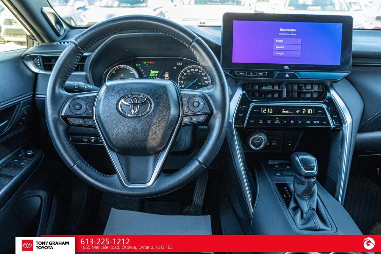 2024 Toyota Venza XLE Photo