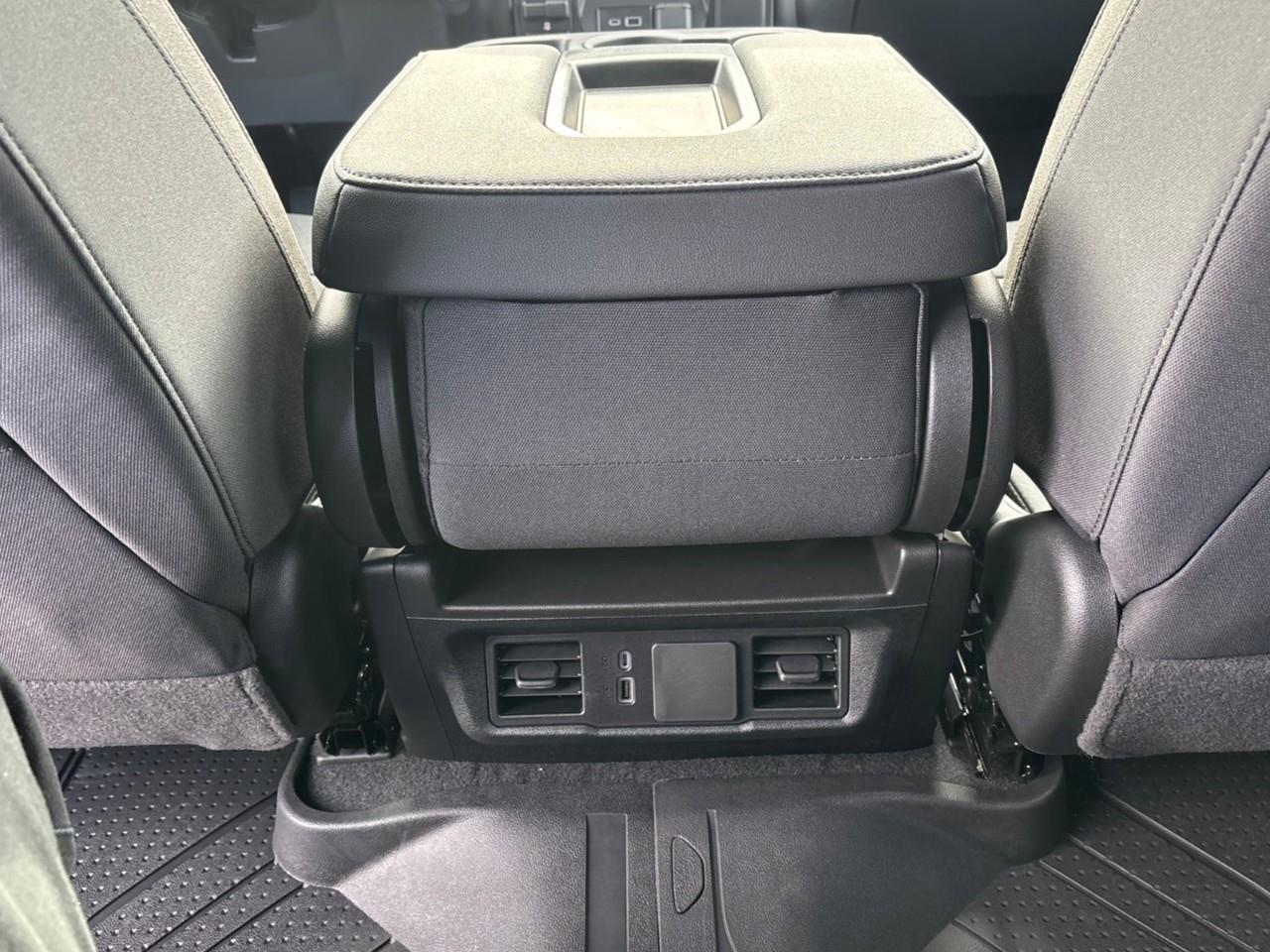 2026 Chevrolet Silverado 2500 HD Custom New 2026 Gas Powered V8 6 Passenger Crew Cab 4X4 Truck with Push Button Start, Remote Vehicle Start, 10-Way Power Drivers Seat, 5th Wheel Prep Package and a 7 Diagonal Touchscreen Radio with Wireless Photo