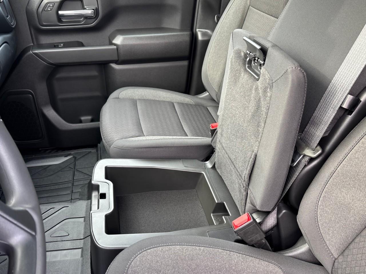 2026 Chevrolet Silverado 2500 HD Custom New 2026 Gas Powered V8 6 Passenger Crew Cab 4X4 Truck with Push Button Start, Remote Vehicle Start, 10-Way Power Drivers Seat, 5th Wheel Prep Package and a 7 Diagonal Touchscreen Radio with Wireless Photo