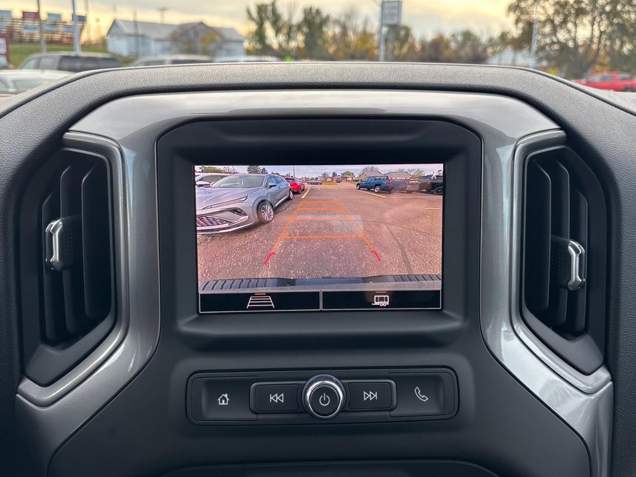 2026 Chevrolet Silverado 2500 HD Custom New 2026 Gas Powered V8 6 Passenger Crew Cab 4X4 Truck with Push Button Start, Remote Vehicle Start, 10-Way Power Drivers Seat, 5th Wheel Prep Package and a 7 Diagonal Touchscreen Radio with Wireless Photo