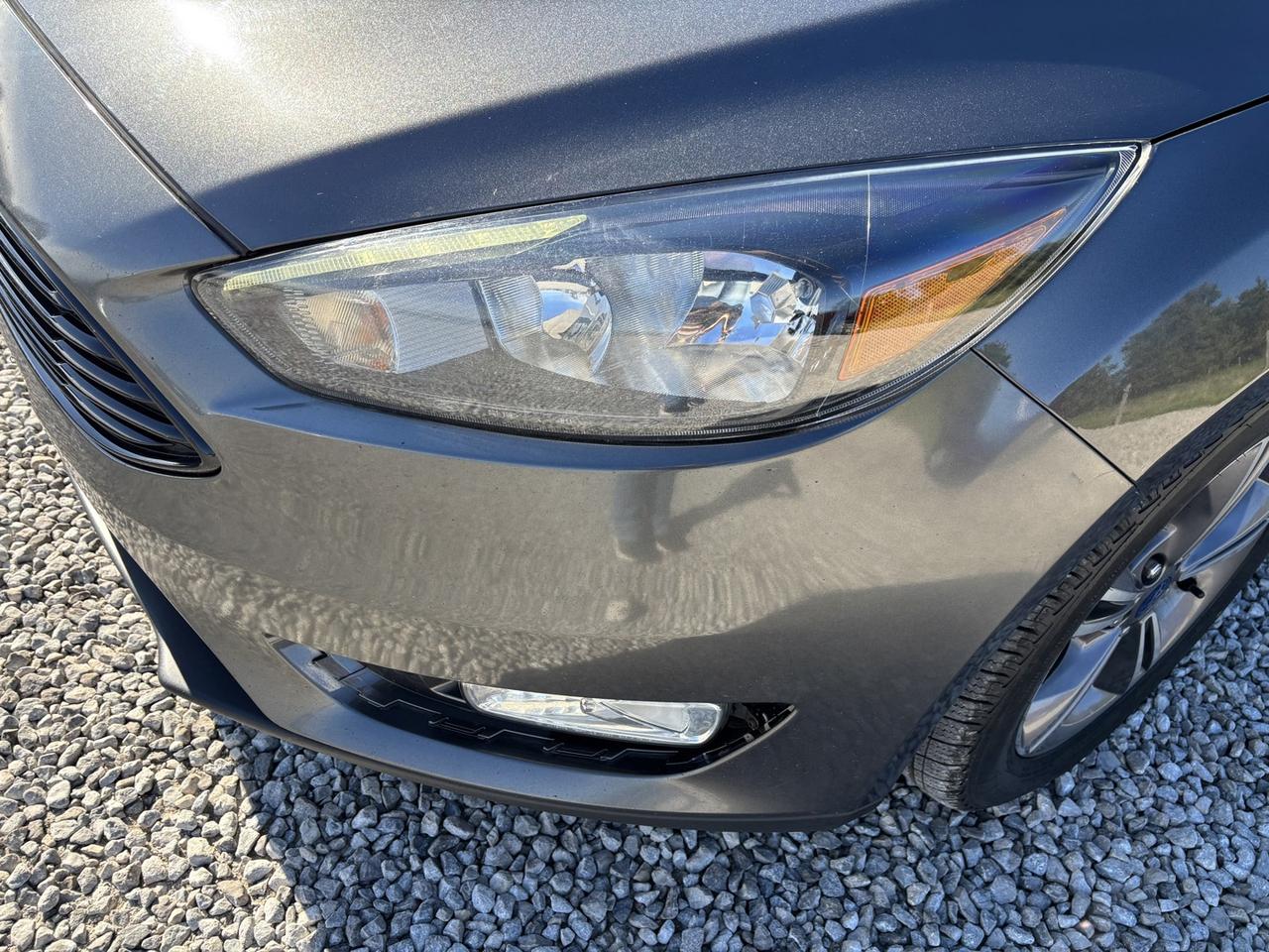 2018 Ford Focus SE Sedan ~CLEAN CARFAX~31 FORD DEALER SERVICE RECORDS~ Photo