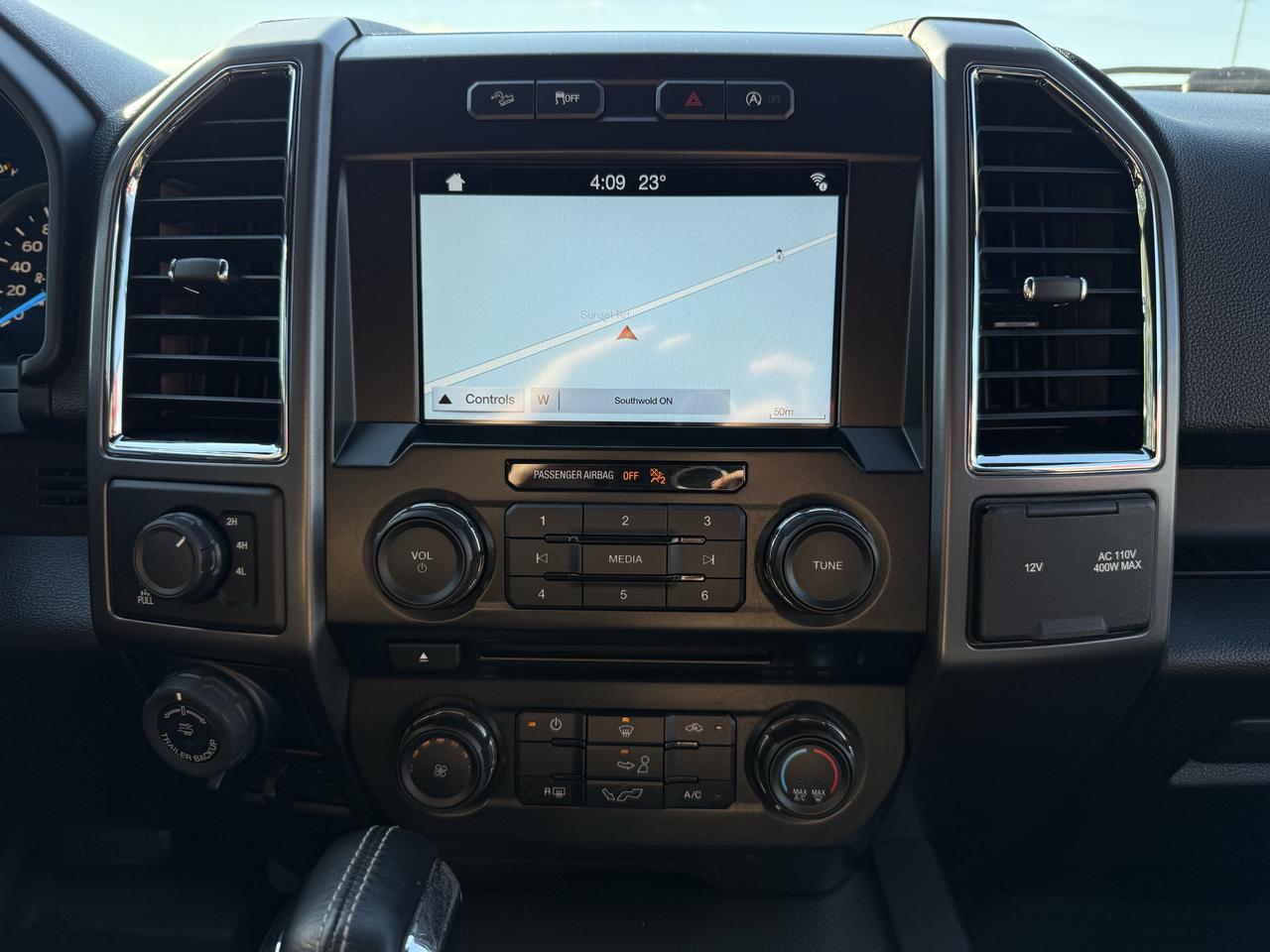 2016 Ford F-150 XLT FX4 | Navigation | Backup Camera Photo
