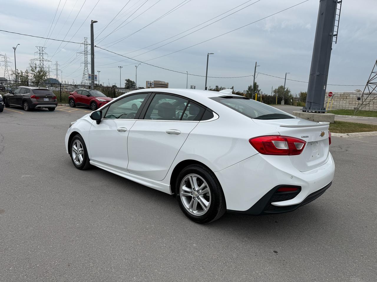 2017 Chevrolet Cruze RS Photo