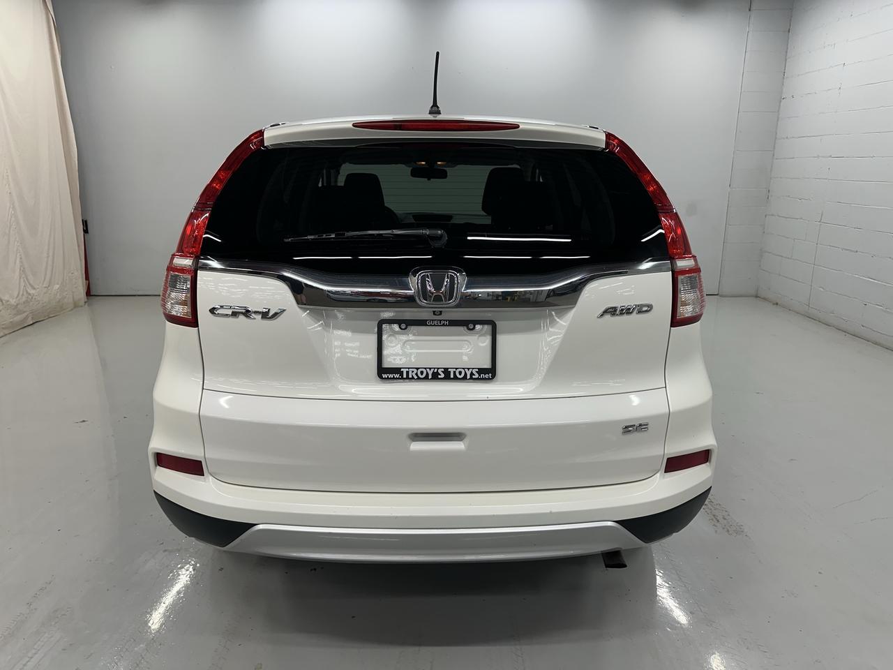 2015 Honda CR-V Awd 5dr Se Photo
