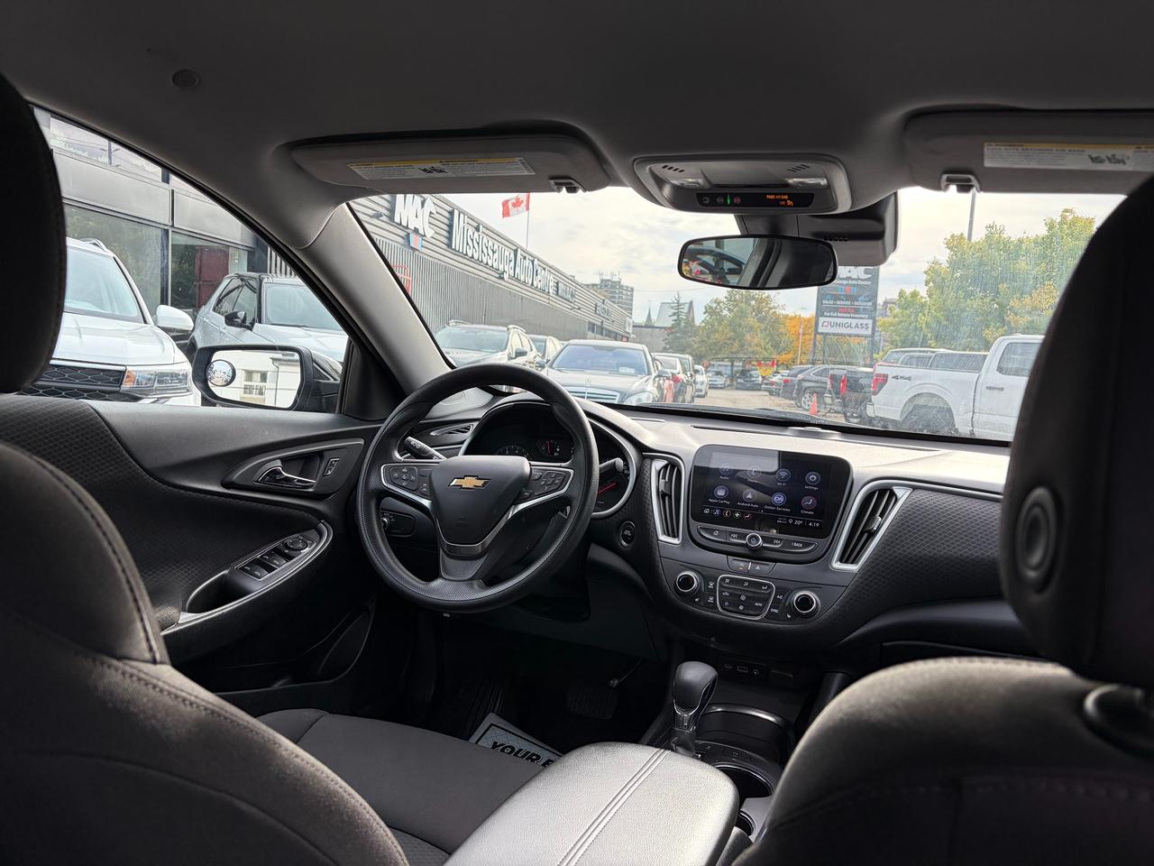 2024 Chevrolet Malibu 1LT Photo