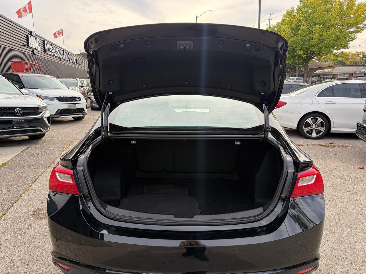 2024 Chevrolet Malibu 1LT Photo
