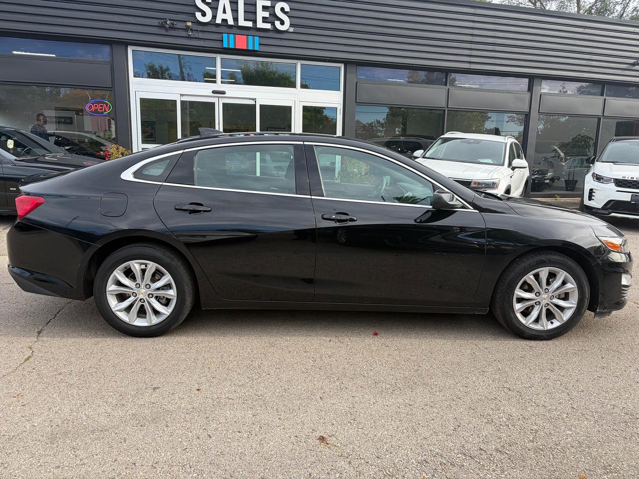 2024 Chevrolet Malibu 1LT Photo