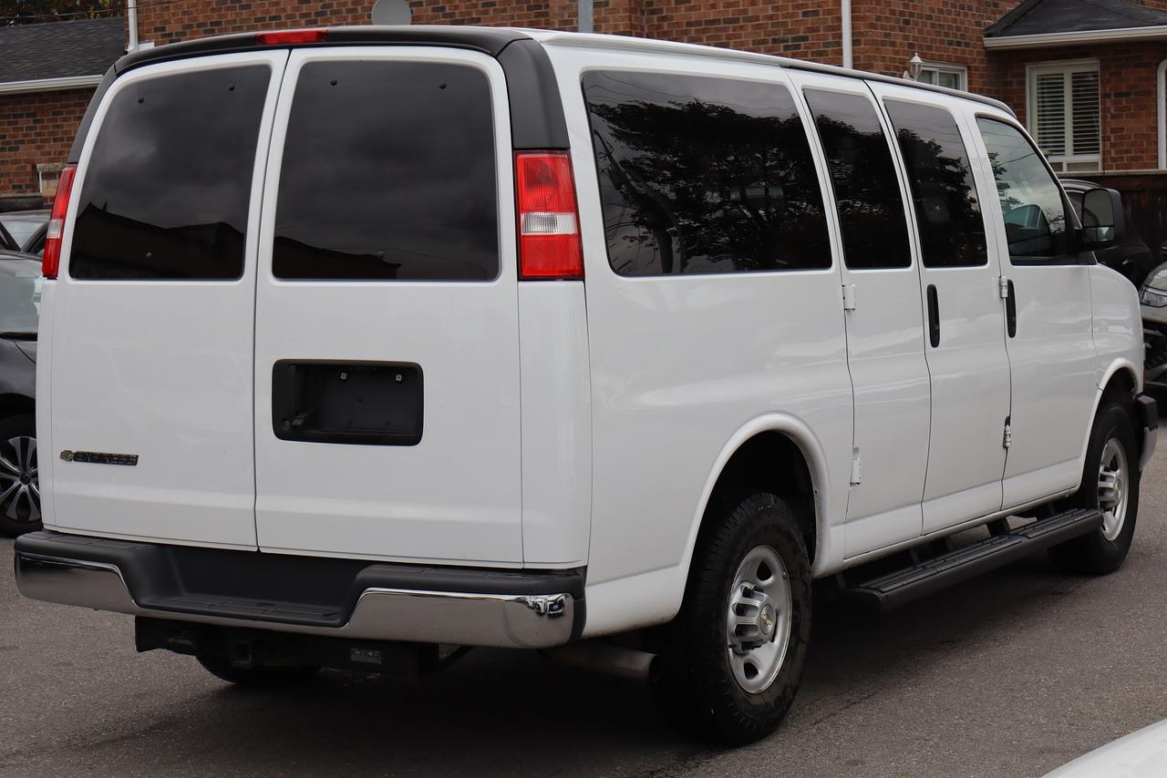 2023 Chevrolet Express RWD 3500 135" LT Photo