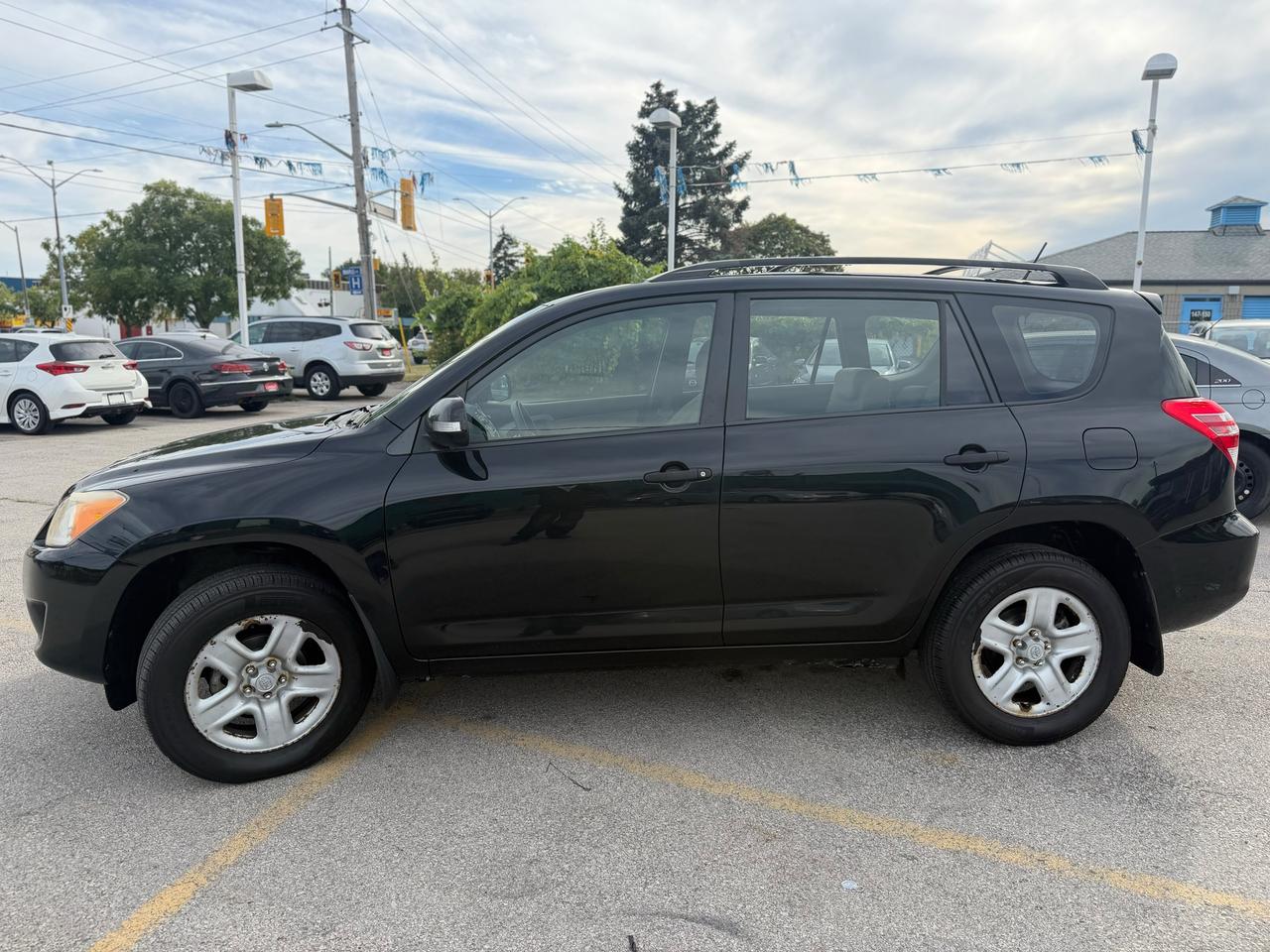2009 Toyota RAV4 BASE Photo