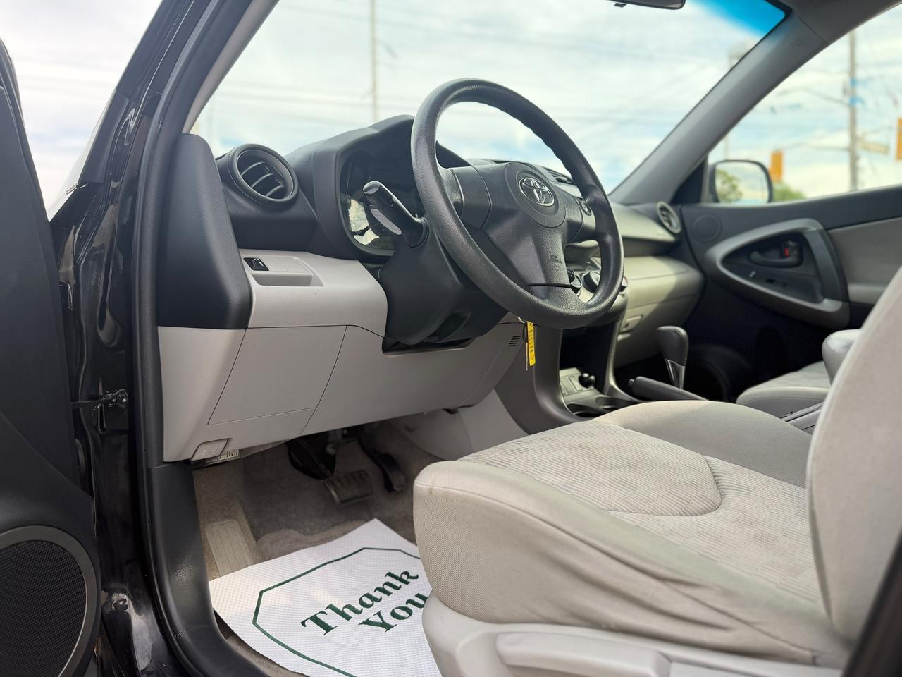 2009 Toyota RAV4 BASE Photo