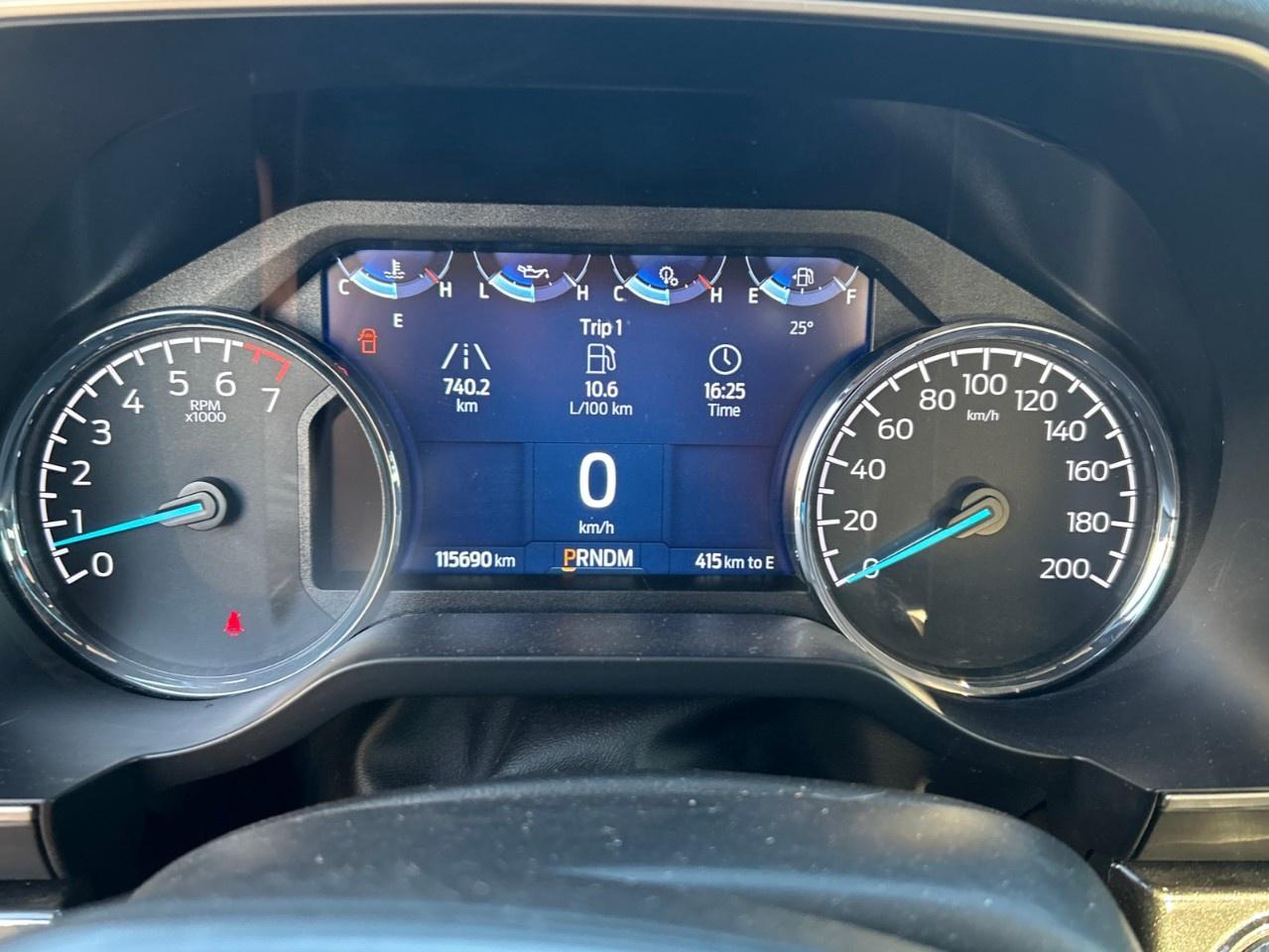 2022 Ford F-150 XLT 4WD SuperCrew 5.5' Box Photo