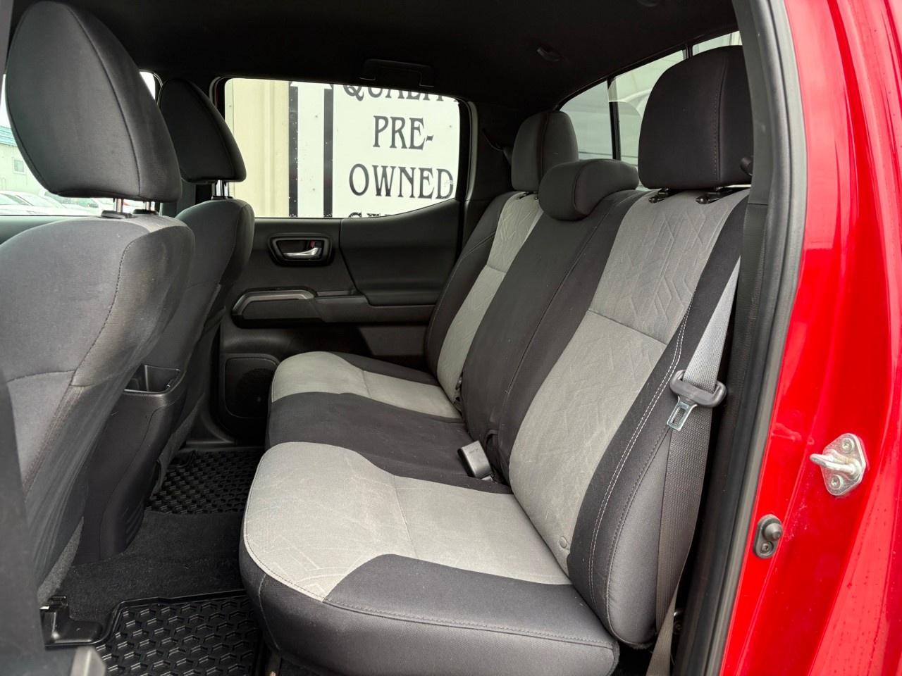 2022 Toyota Tacoma 4x4 Double Cab Auto Photo