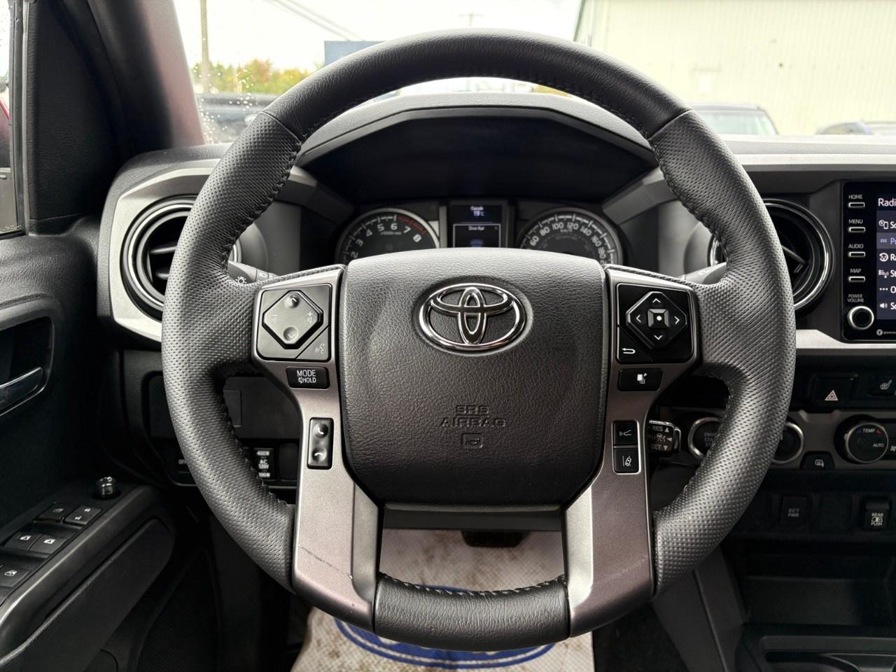 2022 Toyota Tacoma 4x4 Double Cab Auto Photo