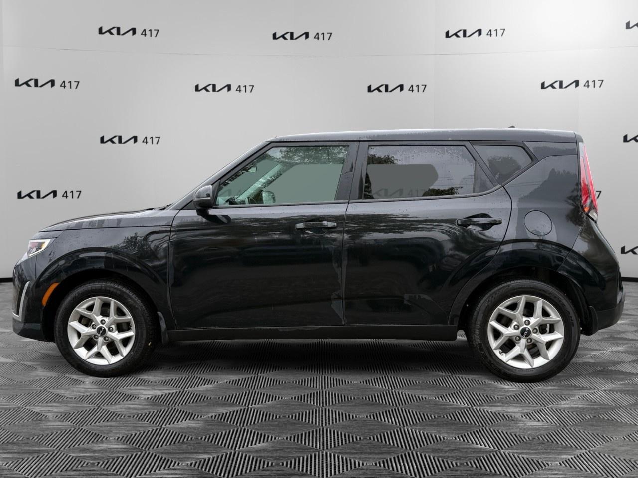 2024 Kia Soul EX IVT Photo1
