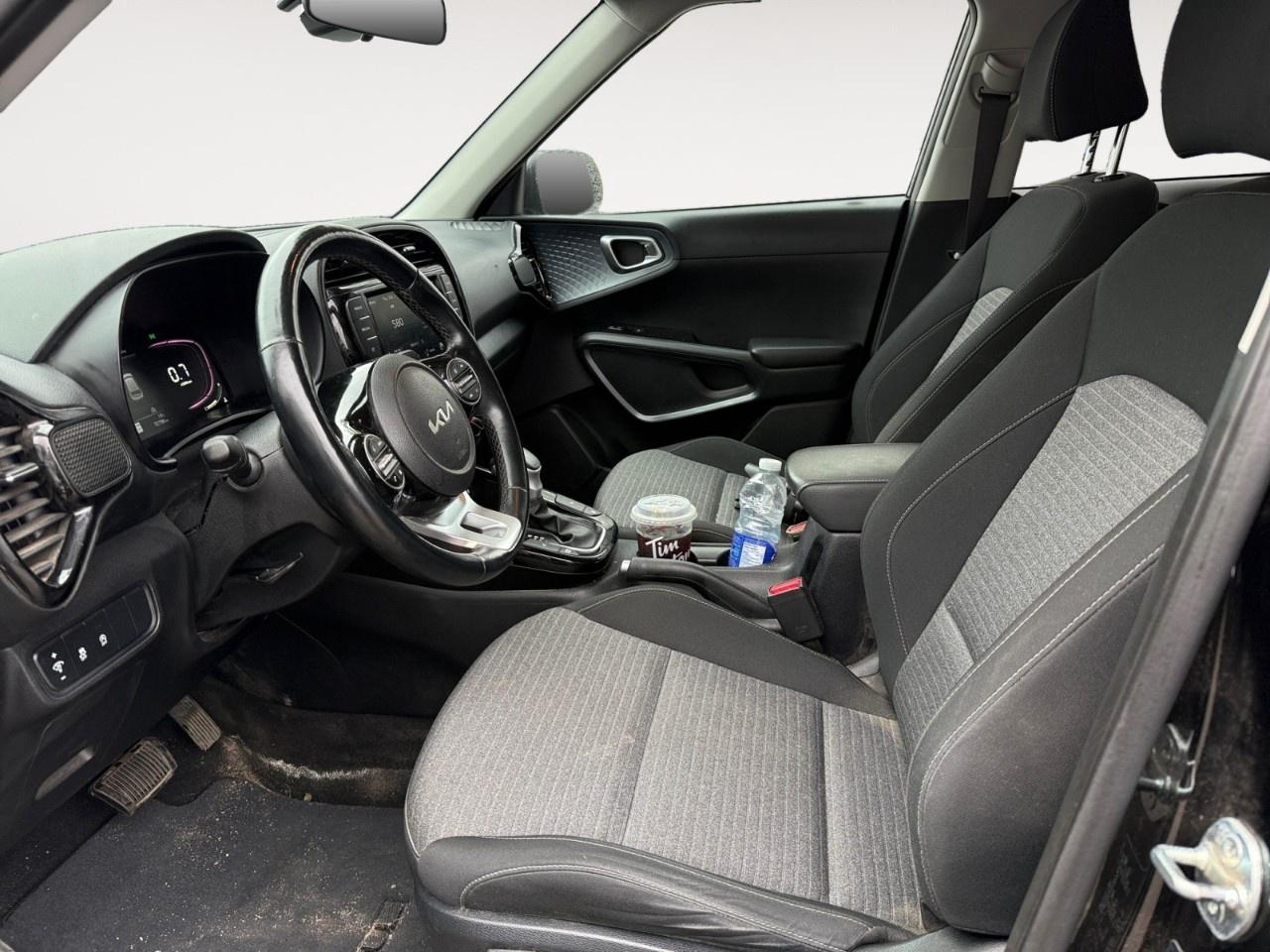 2024 Kia Soul EX IVT Photo