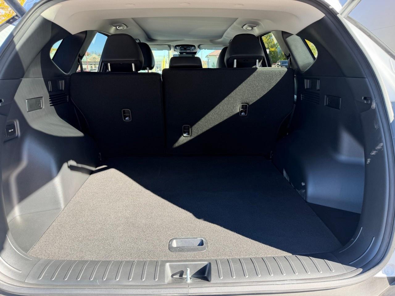 2025 Hyundai Tucson Preferred AWD w/Trend Pkg [TUCWDK2EPRTR] Photo