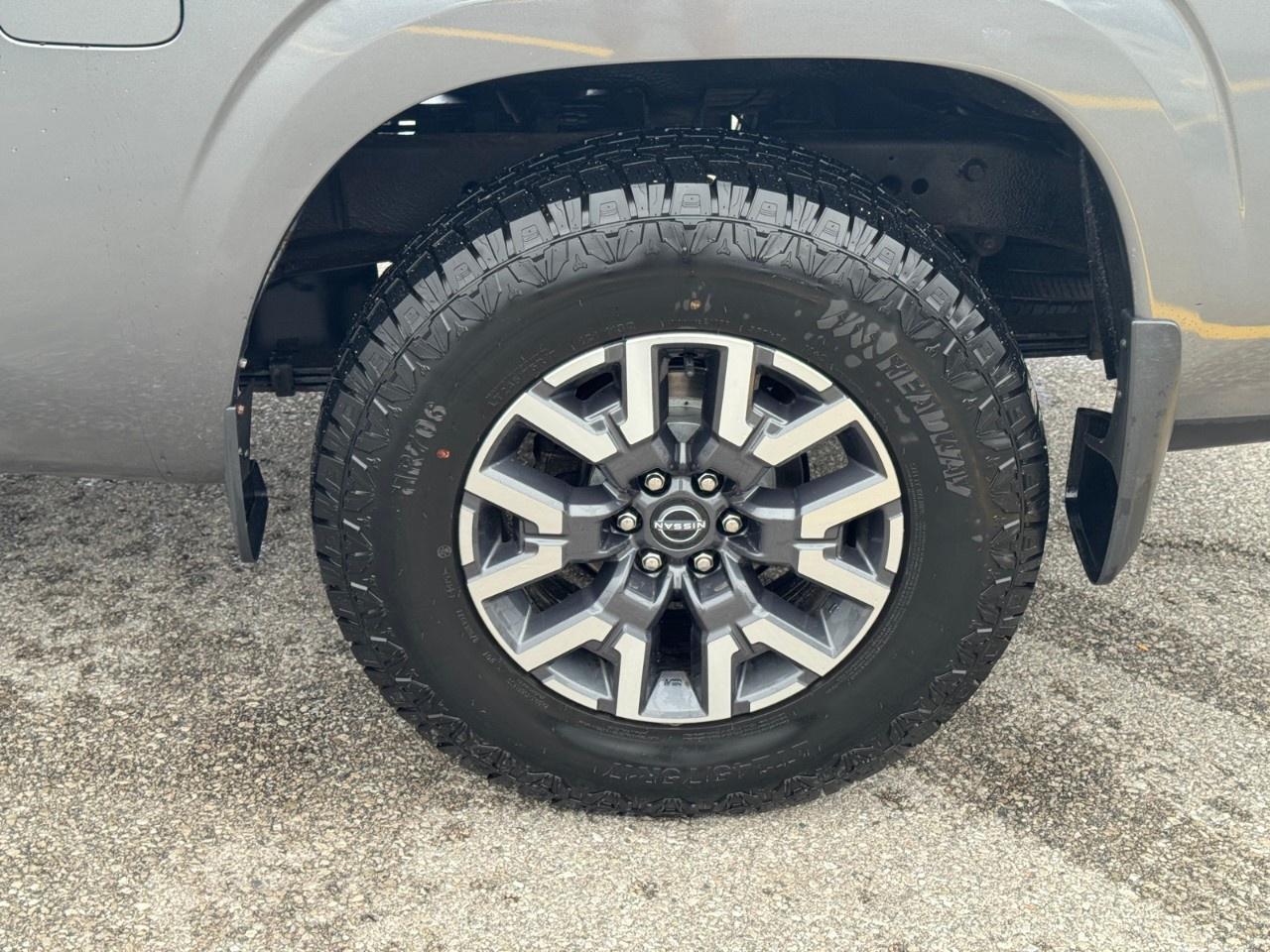 2022 Nissan Frontier  Photo
