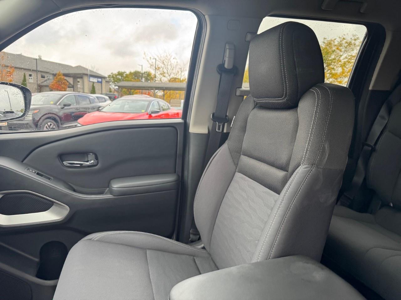 2022 Nissan Frontier  Photo