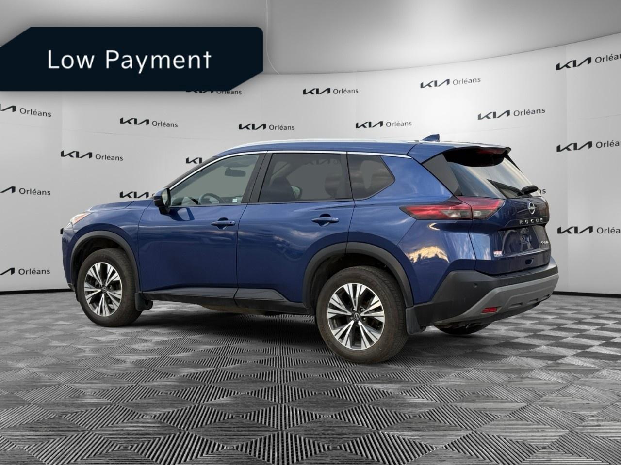 2023 Nissan Rogue AWD SV Moonroof Photo